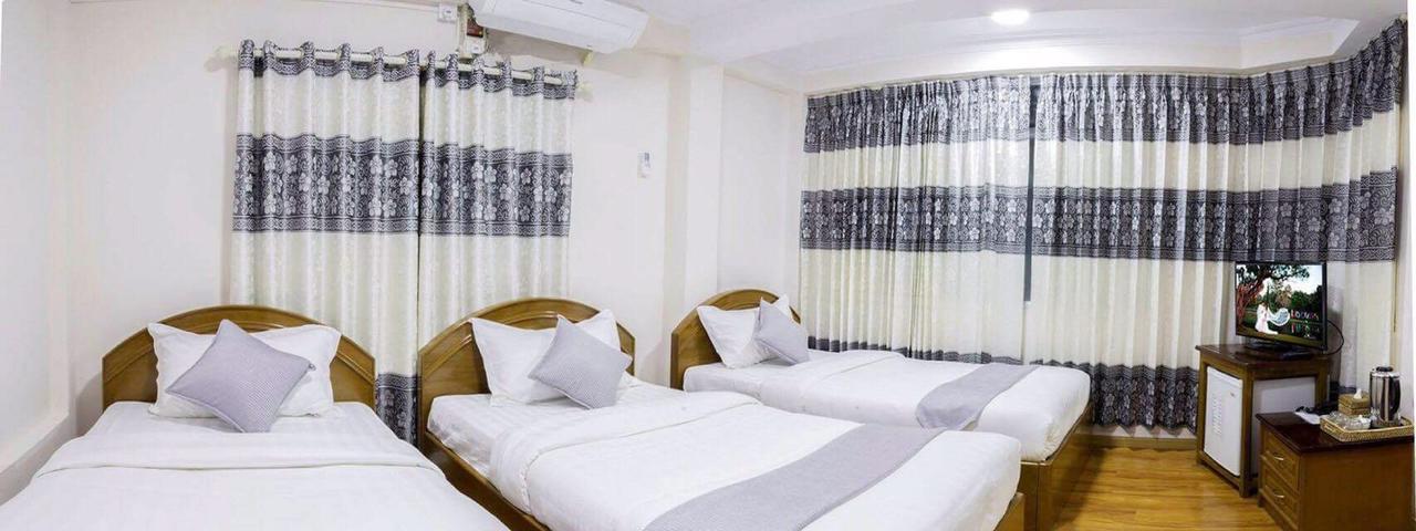 Thiha Bala Hotel Пин О Луин Екстериор снимка